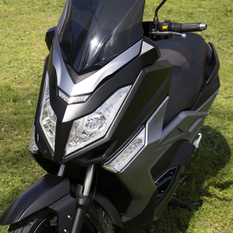 Електроскутер T9 Wuxi Jose Electric 3000W 72V 30Ah