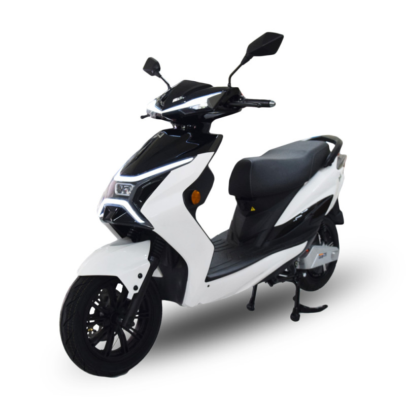 Купити Електроскутер LVNENG LX01. 2020W 60V29Ah. Системи безпеки для дому та офісу. Магазин RG-Group. Системи відеонагляду та охоронні сигналізації. Продаж та послуги встановлення