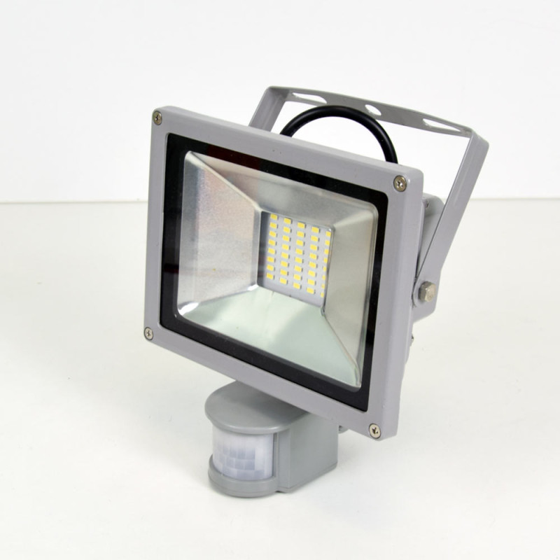 LED-прожектор LW-20W-220PIR (розпродаж 772) з датчиком руху