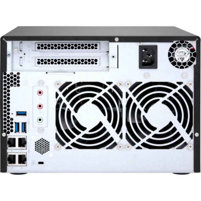 Система зберігання даних QNAP TS-673A-8G з 6 відсіками для дисків, 8GB RAM, настільне виконання