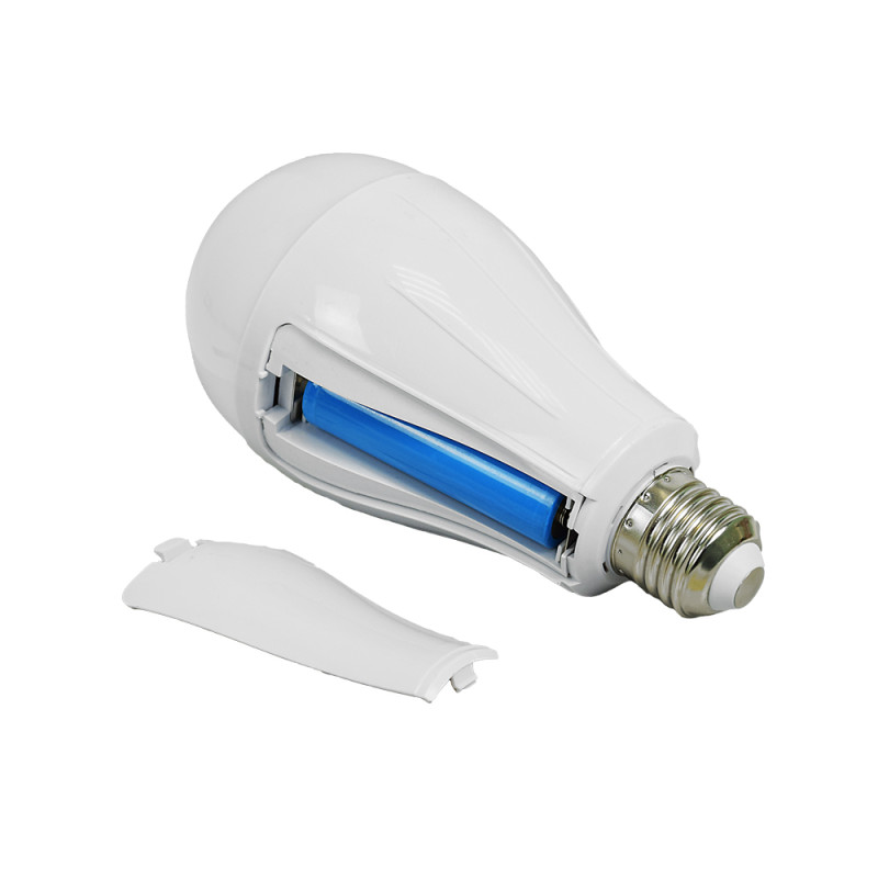 Лампа LED акумуляторна 15Вт Lightwell Е27 LW-EMB-15W
