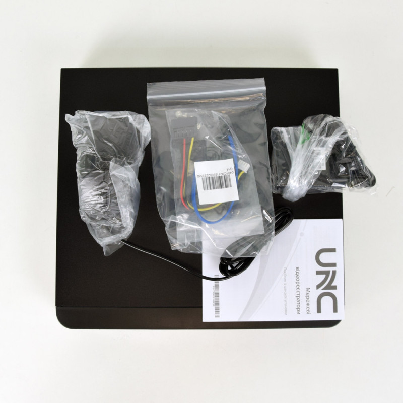 Відеореєстратор UNC UNICAM XVR3104 U 4-х канальний